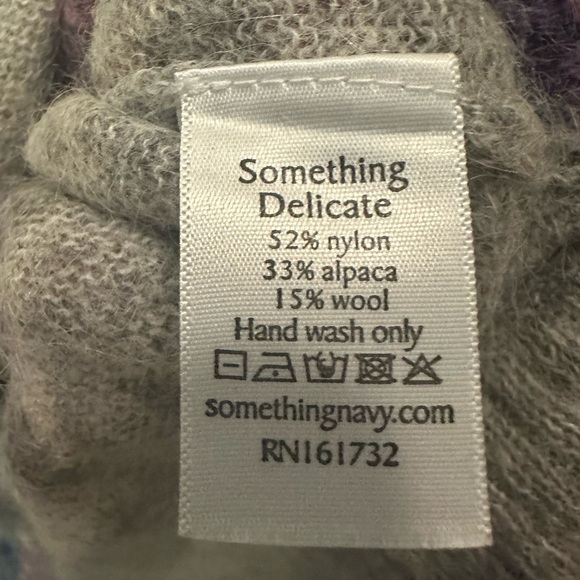 Something Navy Floral Sweater Size s - Picture 3 of 4